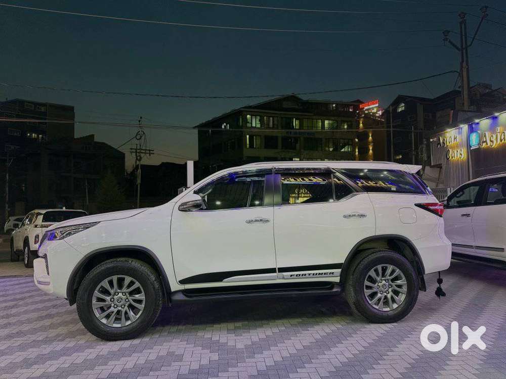 Toyota Fortuner Sigma 4 At Diesel, 2025