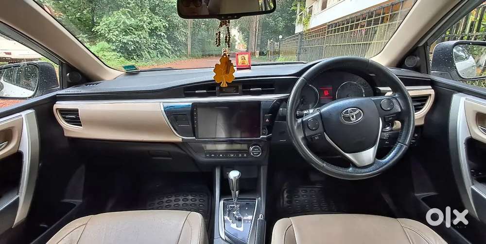 Hybrid Toyota Corolla 2015 Vvti  Automatic.limited Edition.top End