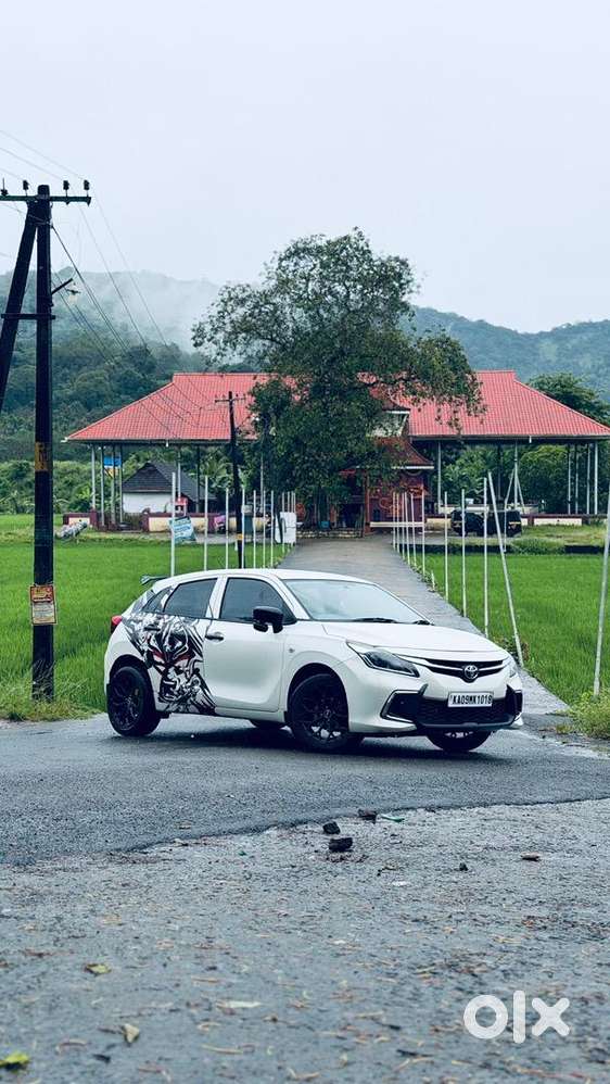 Toyota Glanza 2024 Petrol Well Maintained