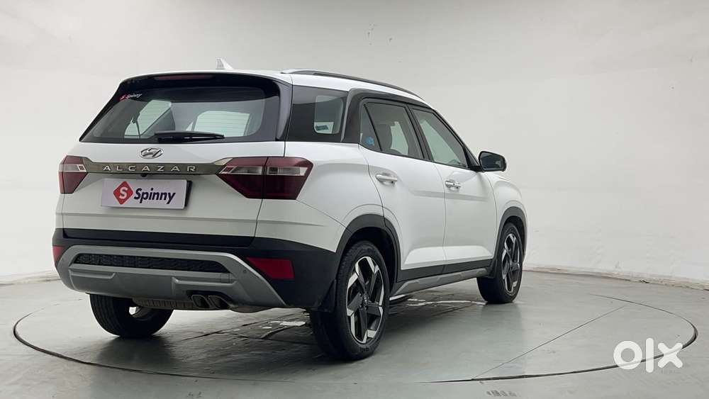 Hyundai Alcazar Platinum, 2022, Petrol