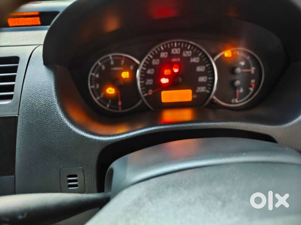 Maruti Suzuki Swift Dzire Vxi, 2010, Petrol