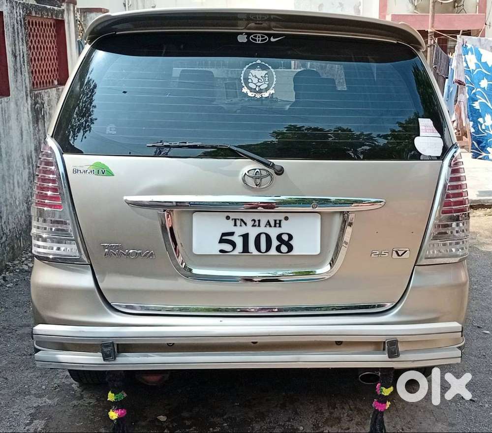 Toyota Innova 2.5v 2011model Single Owner Fc-25-02-2031 Company Servic