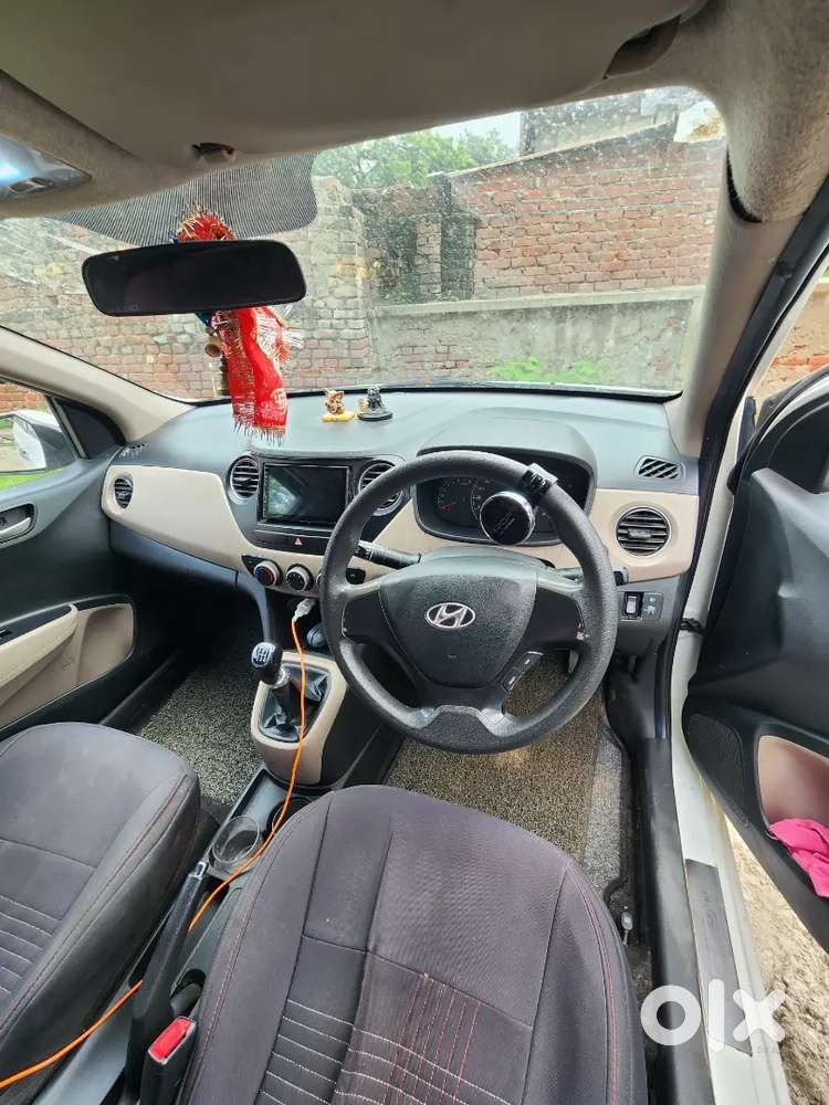 Hyundai Grand I10 Sportz 2015