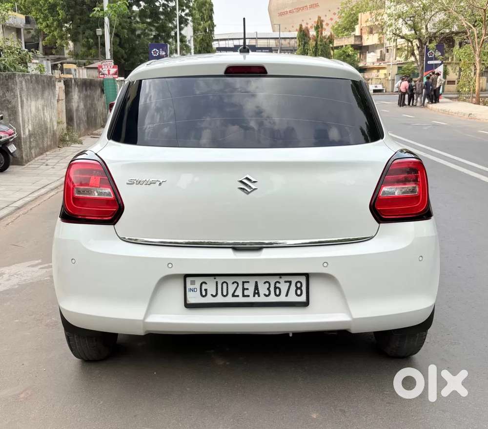 Maruti Suzuki Swift Vxi, 2023, Petrol