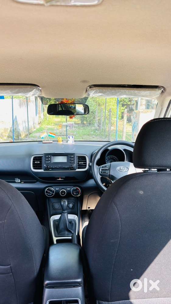 Hyundai Venue Petrol 2021