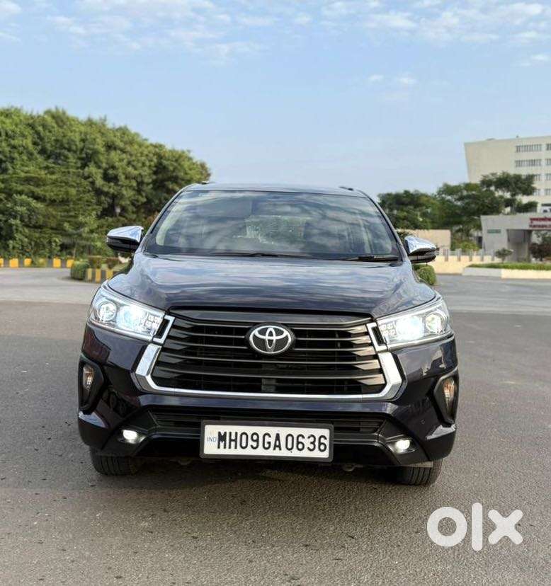 Toyota Innova Crysta [2020-ongoing] 2.4 Zx 7 Str, 2022, Diesel