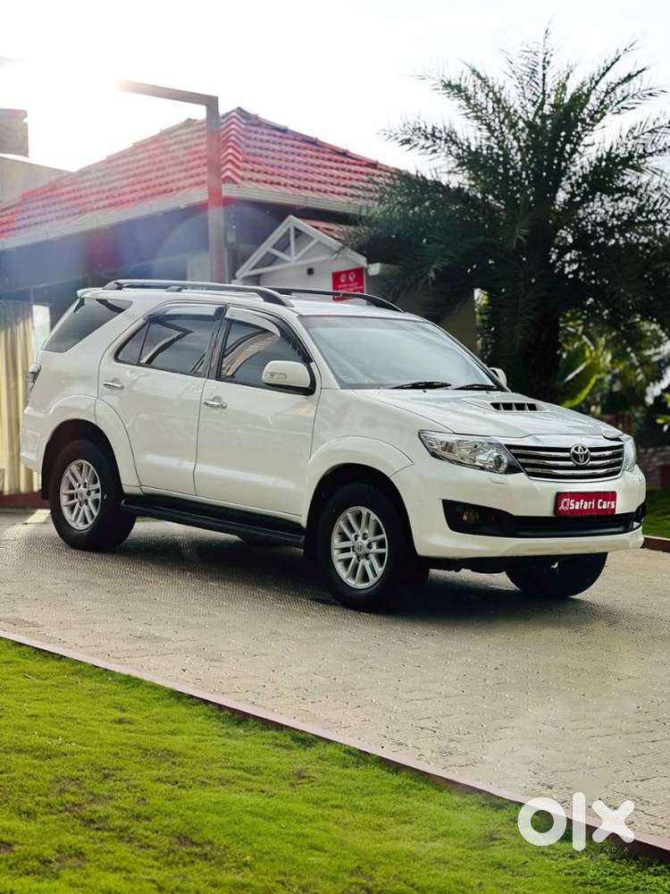 Toyota Fortuner 2011-2016 4x2 At, 2014, Diesel