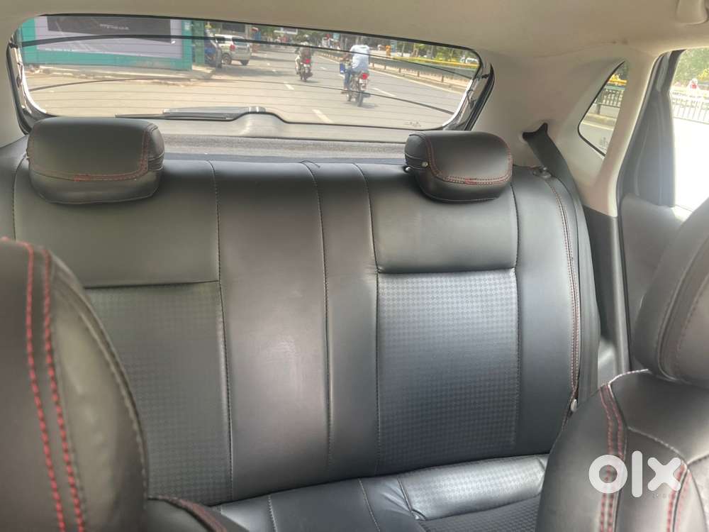 Volkswagen Polo Petrol 2021