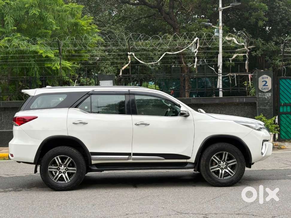 Toyota Fortuner 3.0 4x2 Automatic, 2017, Diesel