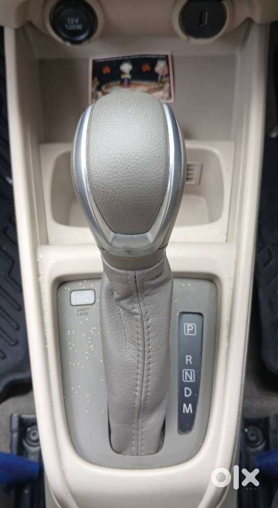 Toyota Rumion G Petrol Automatic Dual Tone, 2025, Petrol