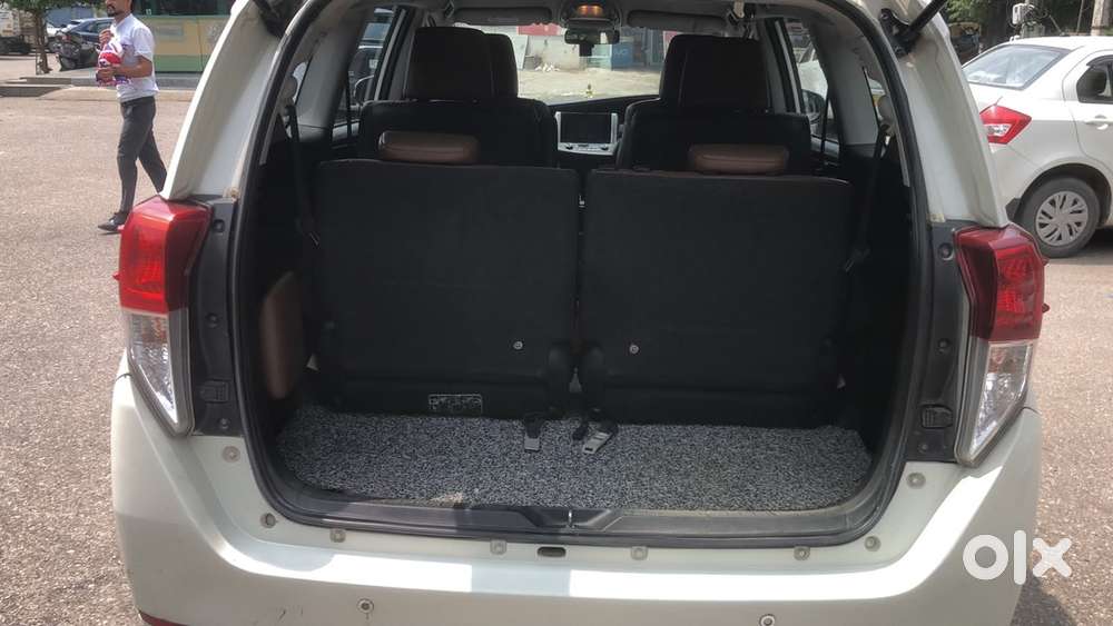 Toyota Innova Crysta 2.8z Automatic 2019