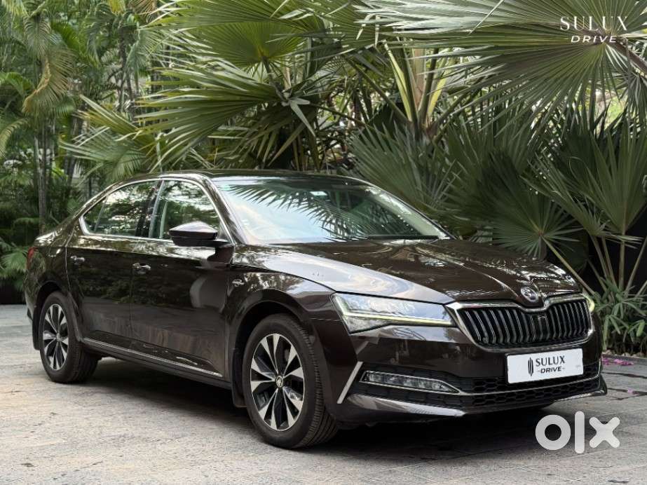 Skoda Superb 2.0 L&k Tsi At, 2021, Petrol