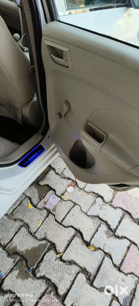 Maruti Suzuki Dzire 2018 Cng & Hybrids 65000 Km Driven