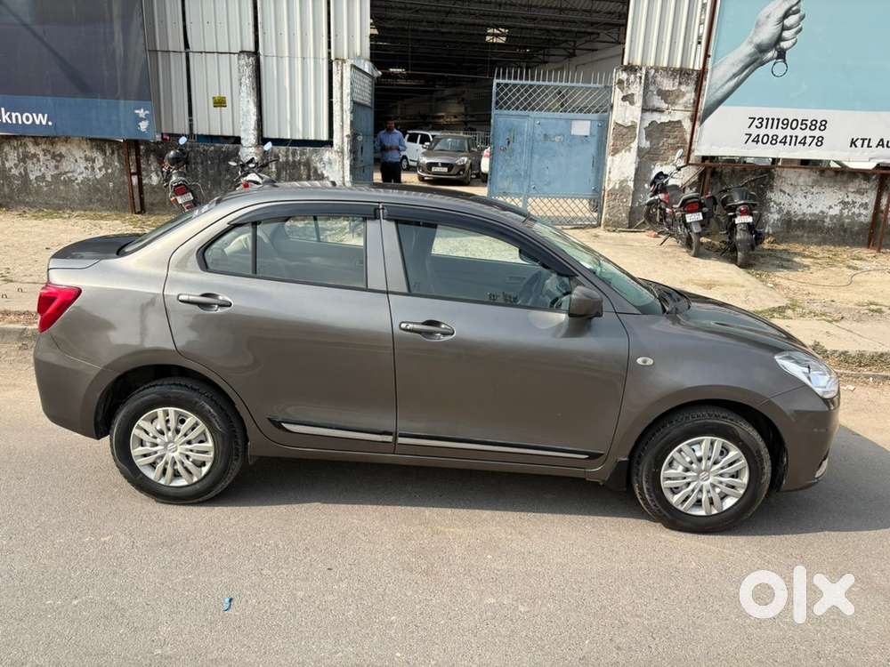 Maruti Suzuki Dzire Petrol 2021 November23