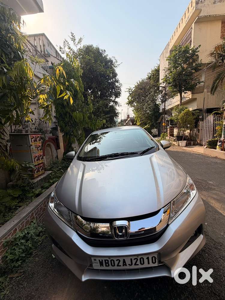 Honda City 2016 Petrol Well Maintained With 5 Years Tax Paid