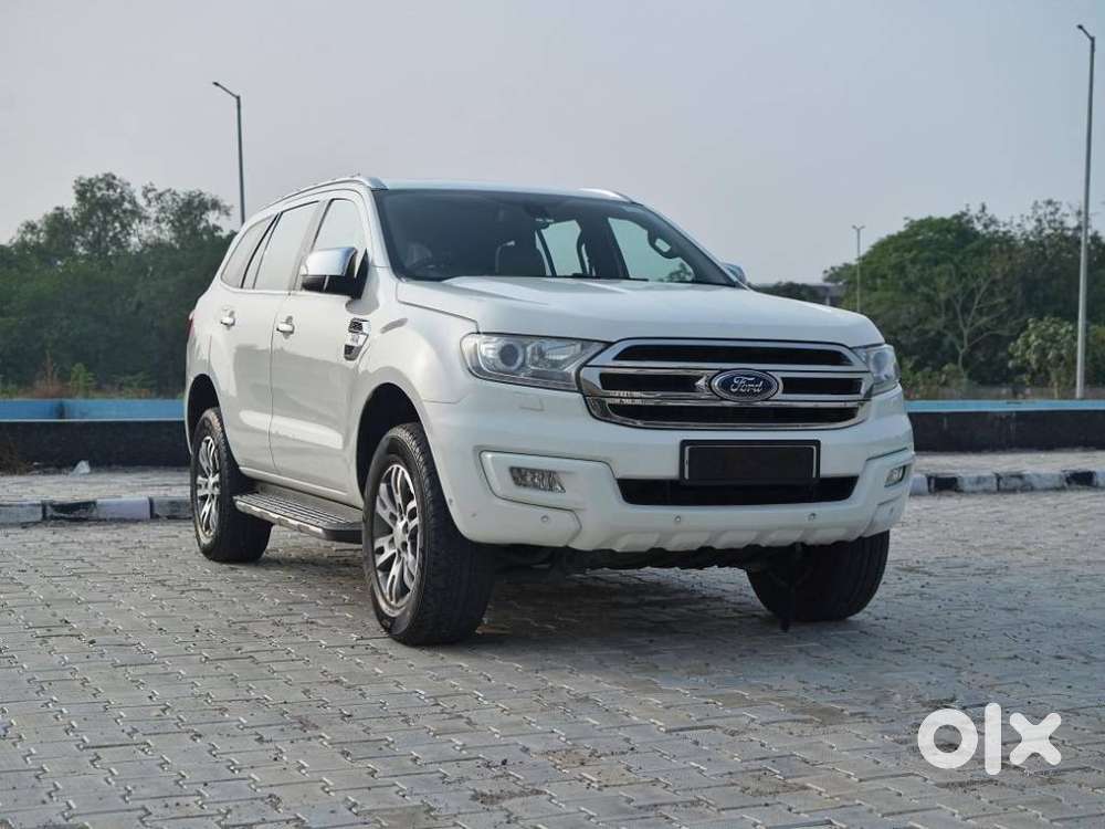 Ford Endeavour 3.2 Titanium At 4x4, 2016, Diesel