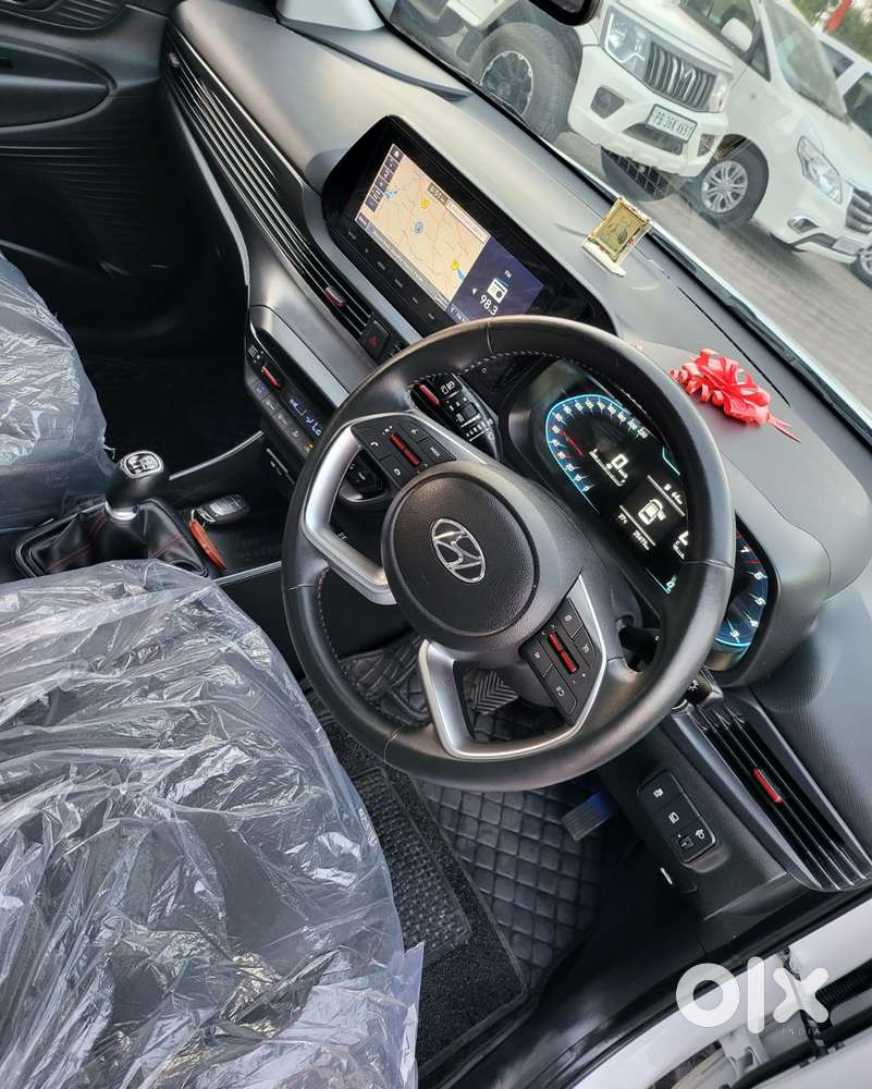 Hyundai I20 Asta (o) 1.2 Mt, 2023, Petrol