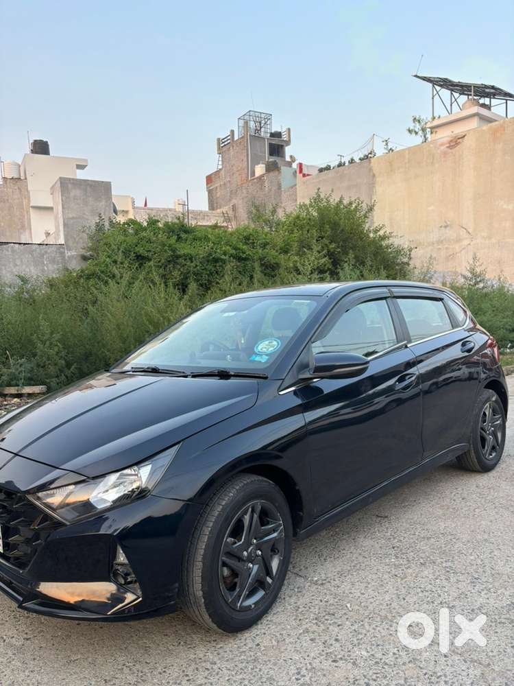 Very Well Maintained New I20 For Sale .