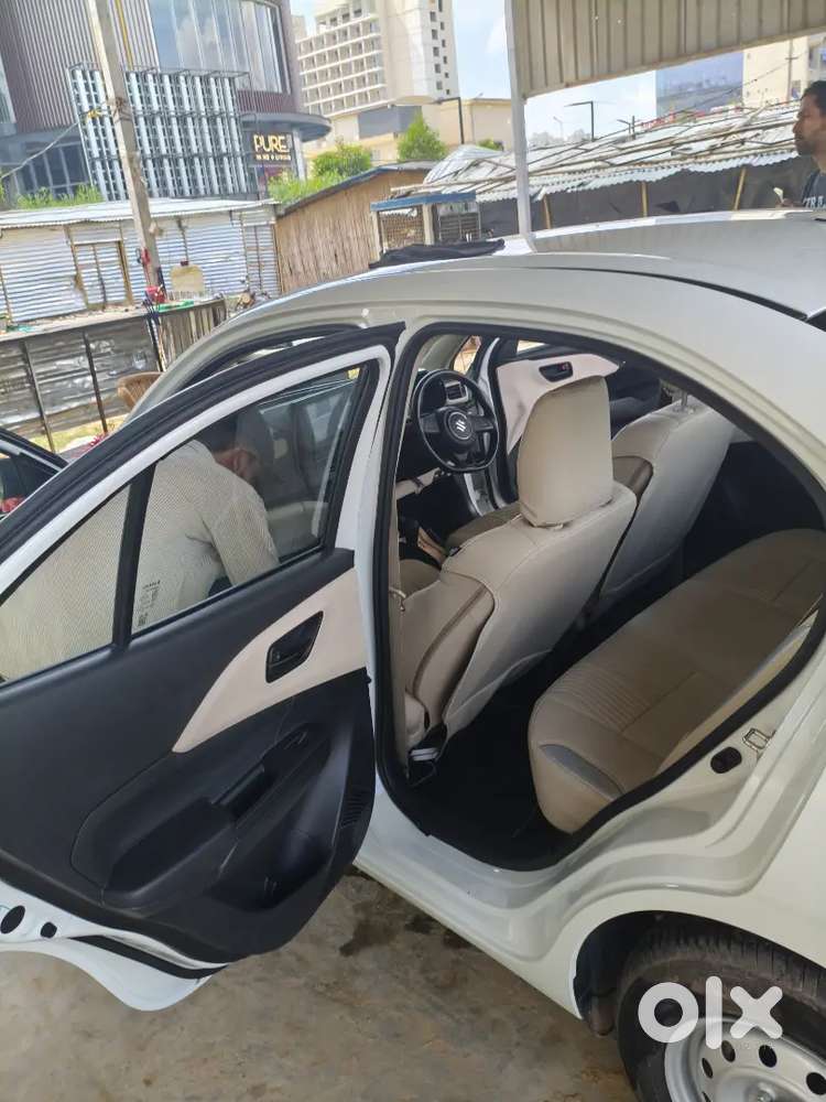 Maruti Suzuki Dzire 2025 Cng & Hybrids 50000 Km Driven