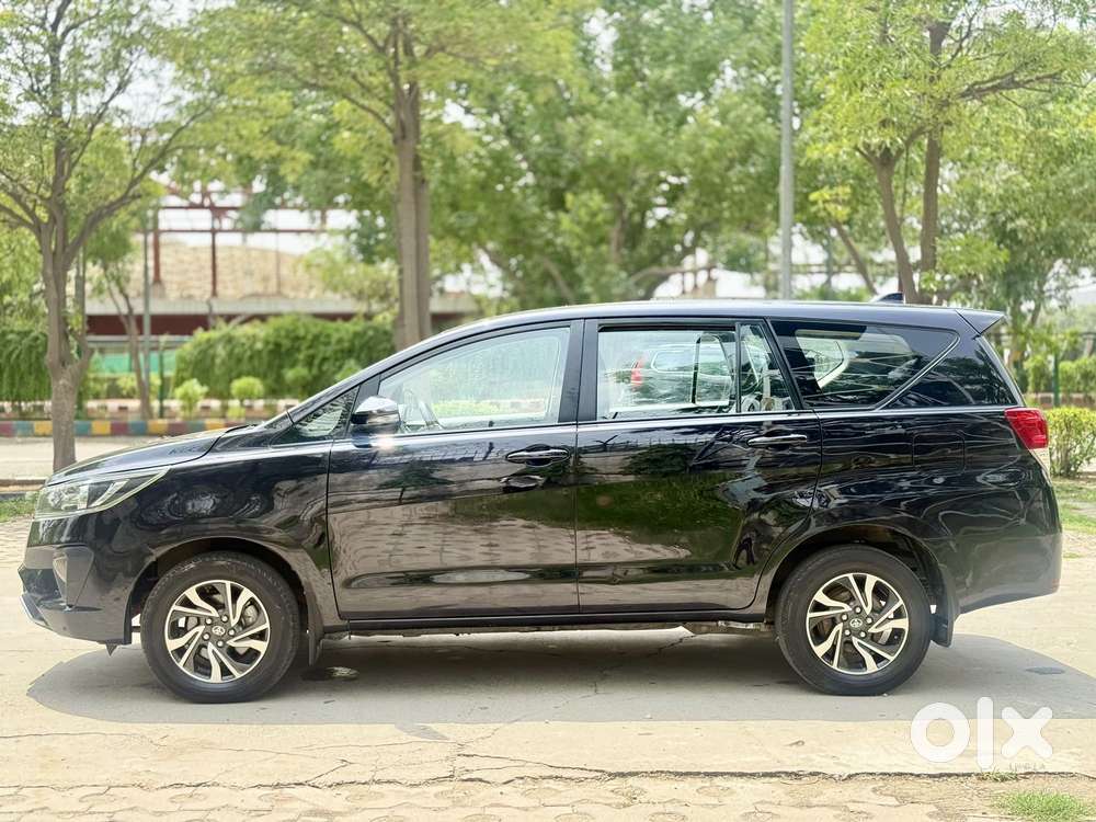 Toyota Innova Crysta 2.4 Gx Mt, 2021, Diesel