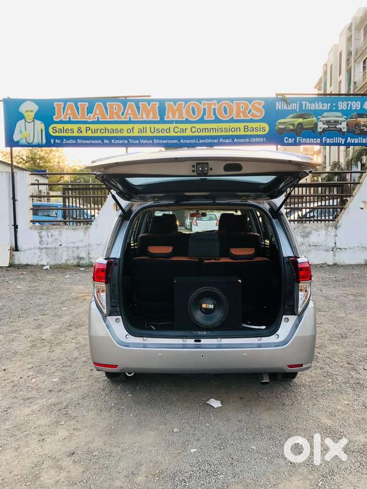 Toyota Innova Crysta 2.4 G Mt 8s, 2016, Diesel