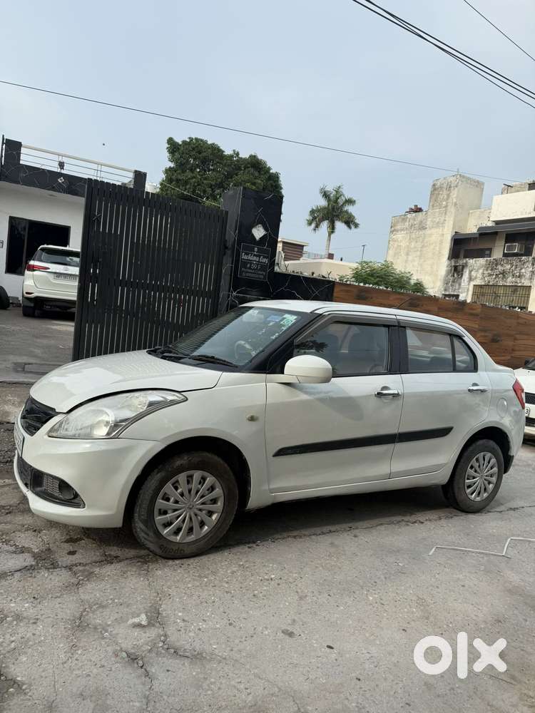 Maruti Suzuki Swift Dzire, 2017, Petrol
