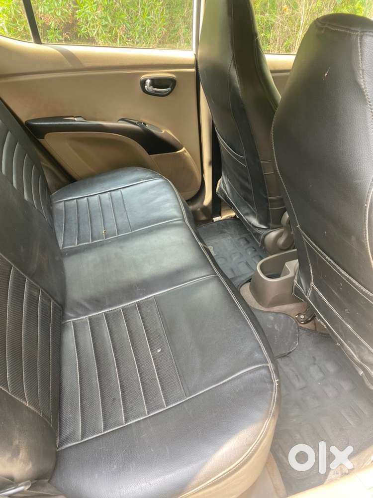 Hyundai I10 Sportz Petrol 2011