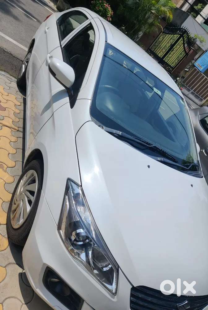 Maruti Suzuki Ciaz Smart Hybrid 2017 Diesel 119000 Km Driven