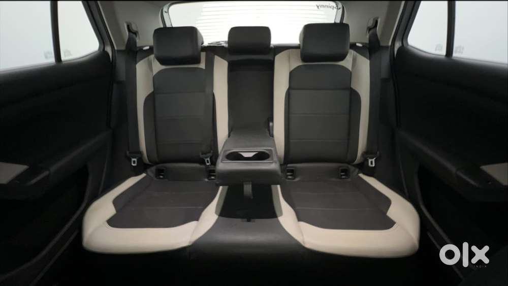 Volkswagen Taigun Topline 1.0 Tsi At (electric Seats), 2022, Petrol