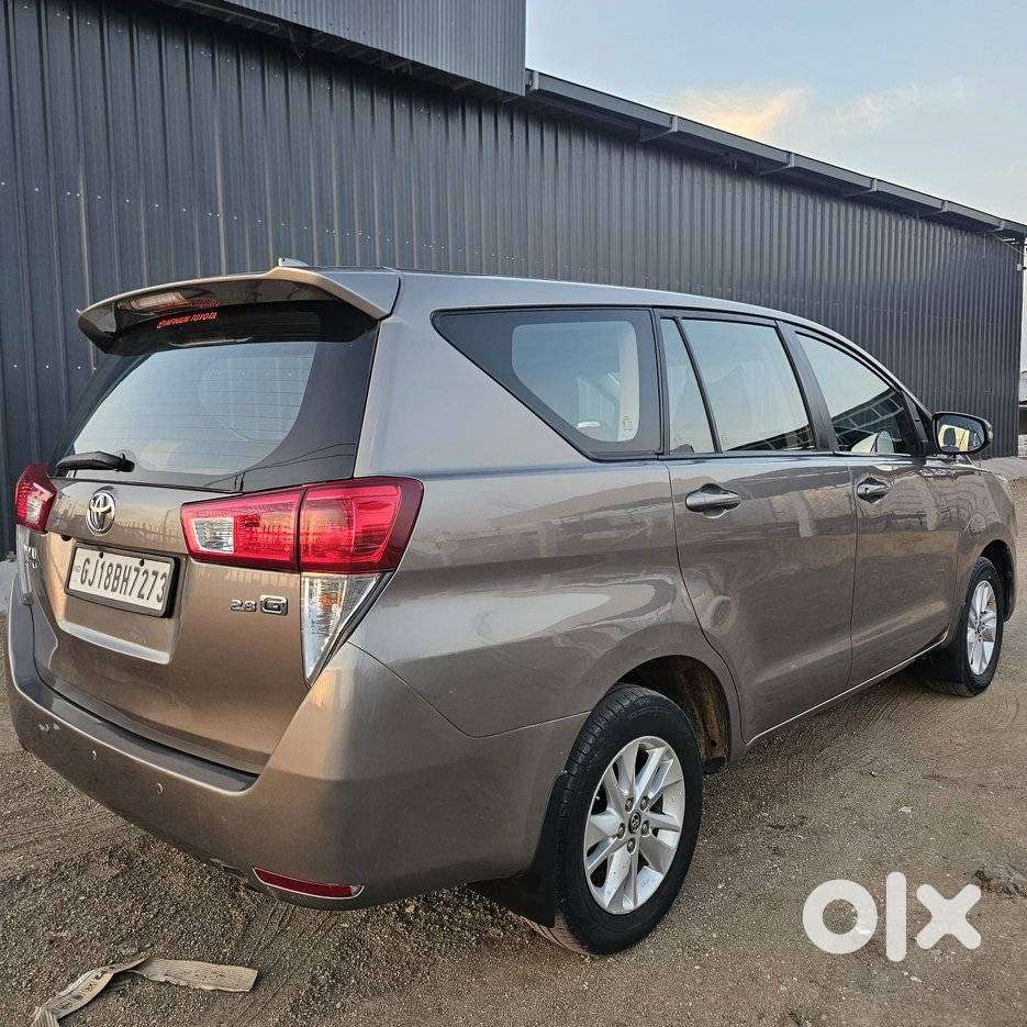 Toyota Innova Crysta 2.8 Gx At 7 Str, 2017, Diesel