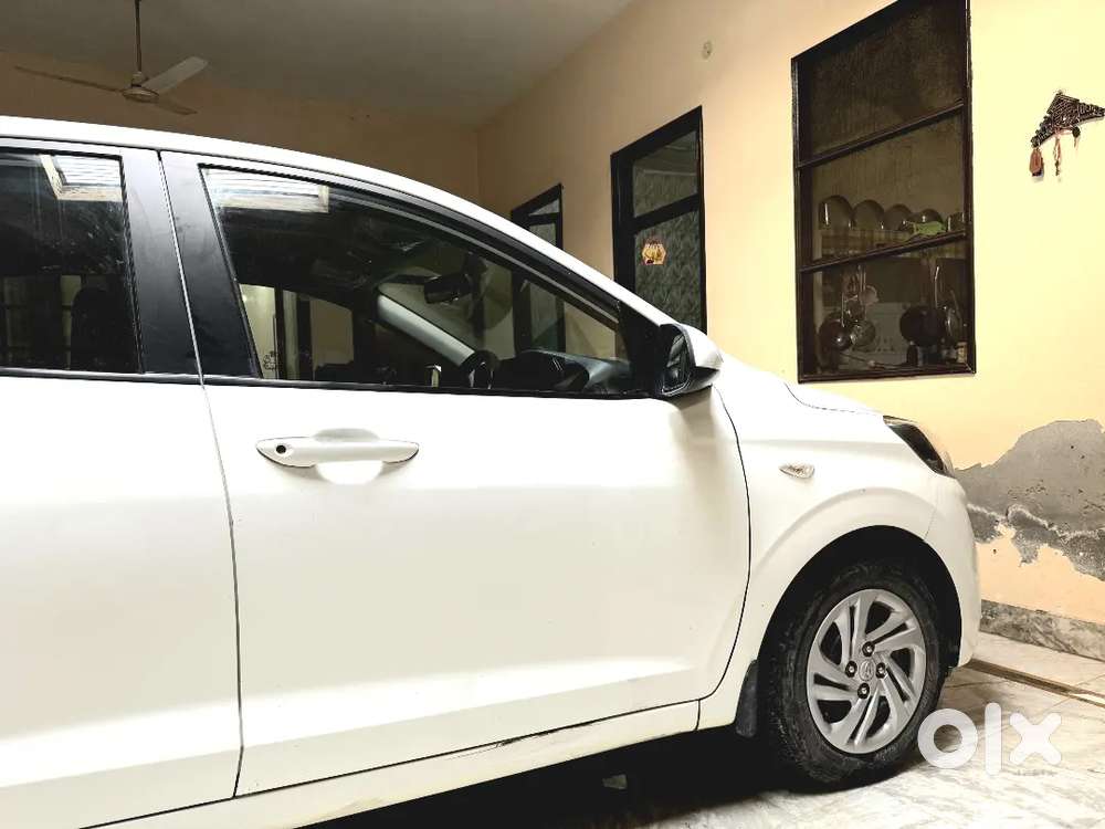 Diesel Car Aura First Owner