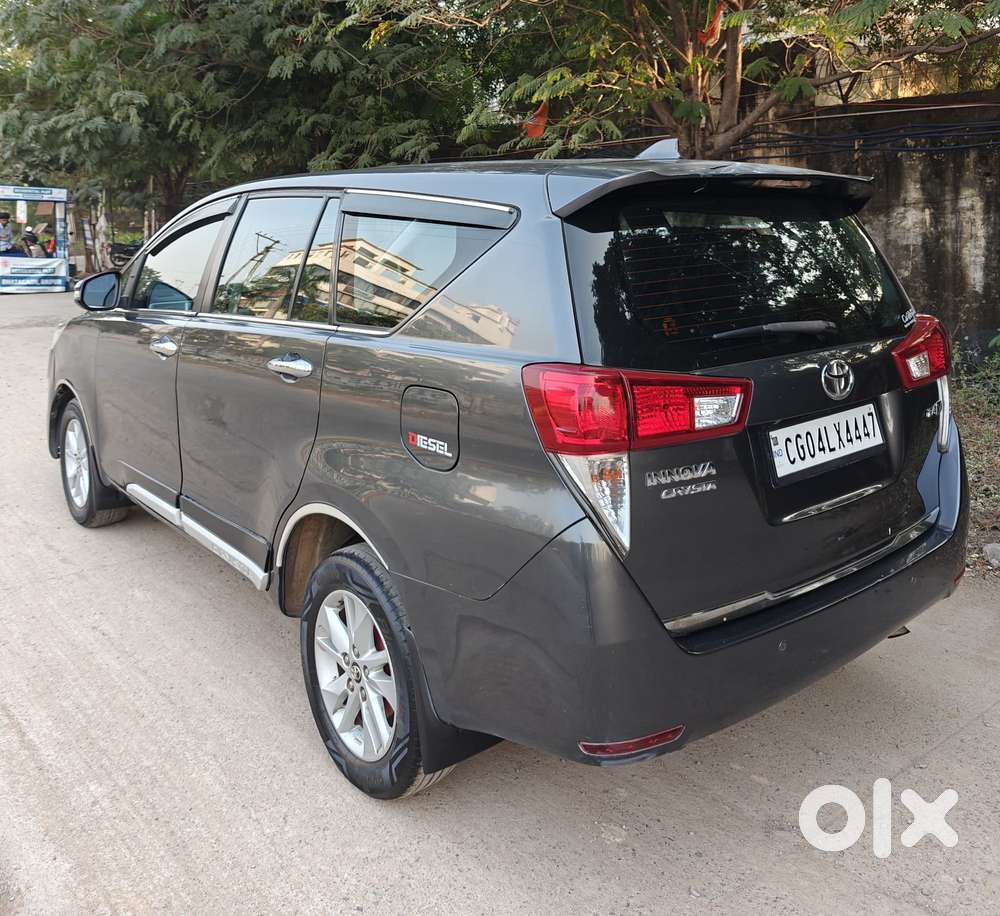Toyota Innova Crysta 2.4 Vx Mt 8s, 2017, Diesel