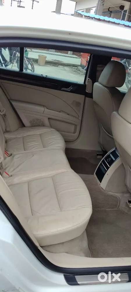 Skoda Superb 2012 Automatic