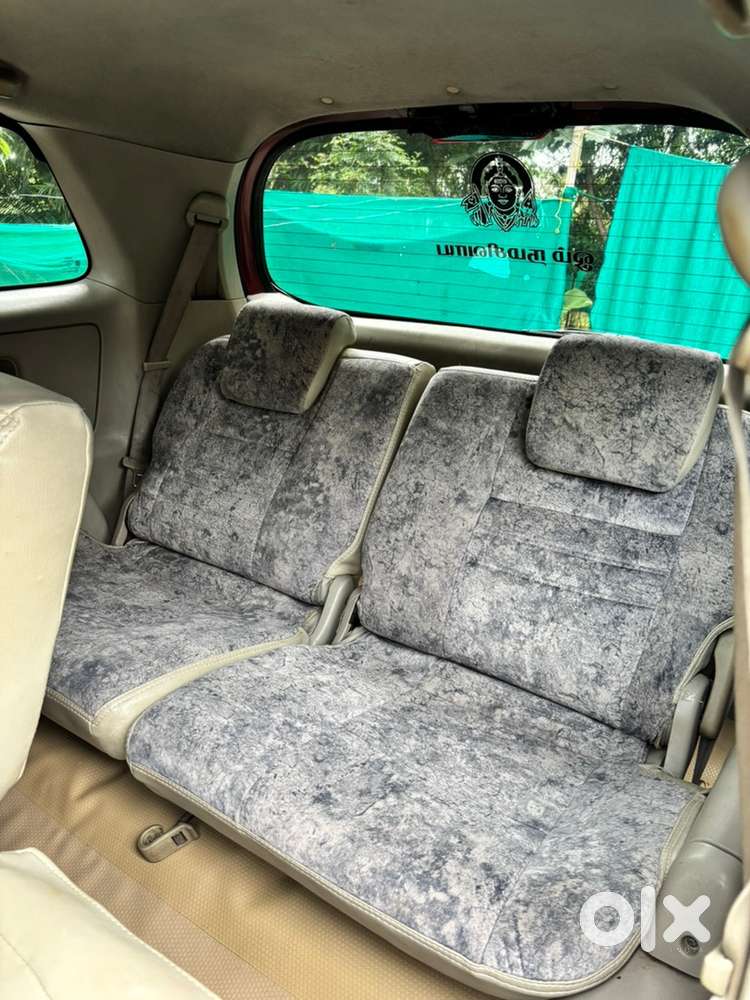 Toyota Innova 2.5 Manual 2011