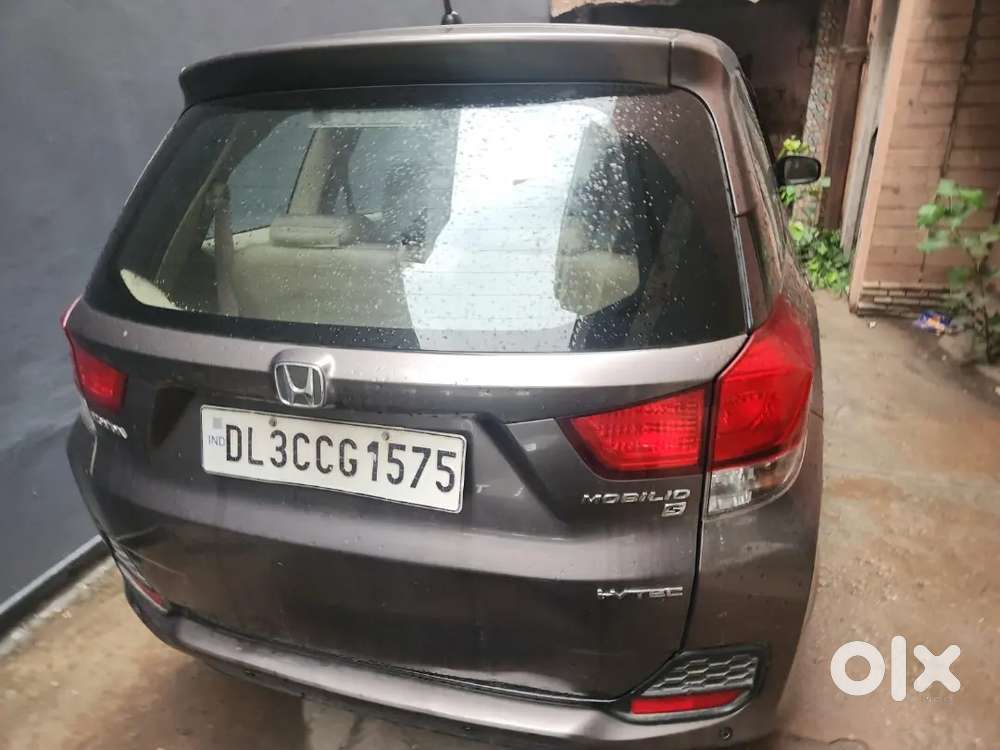 Honda Mobilio 1.5 V 2015 Petrol Manual