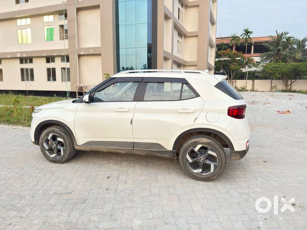Hyundai Venue Sx Turbo, 2021, Petrol