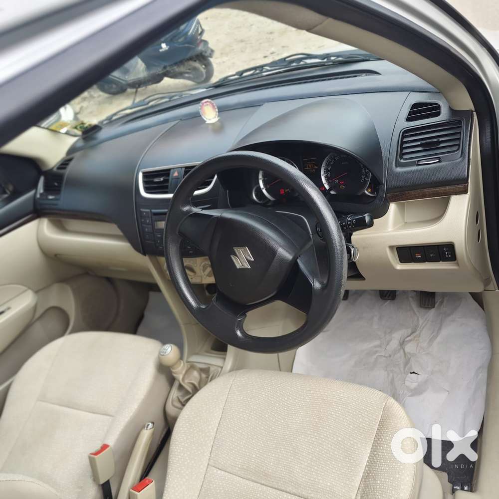 Maruti Suzuki Swift Dzire 1.2 Vxi Bsiv, 2013, Petrol