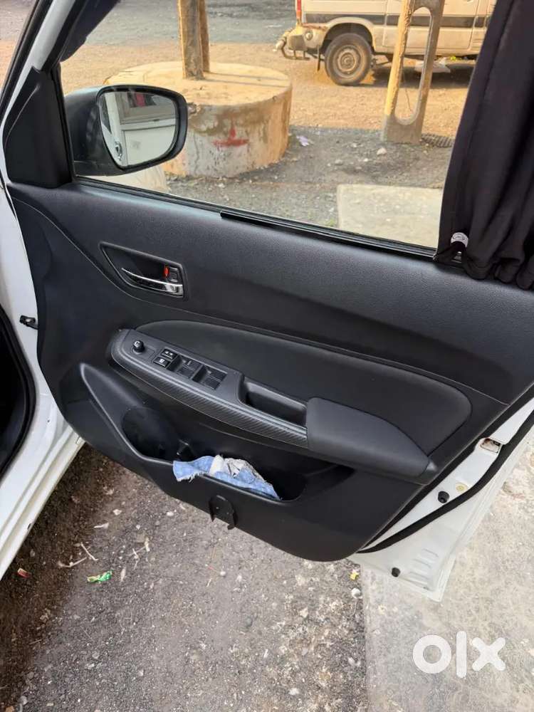 Maruti Suzuki Swift Vxi 2022