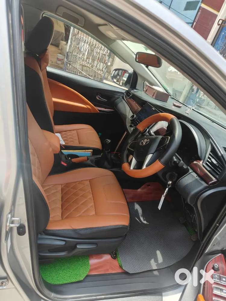 Toyota Innova Crysta 2018 Diesel 290000 Km Driven