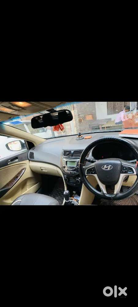 Hyundai Fluidic Verna 2011 Car