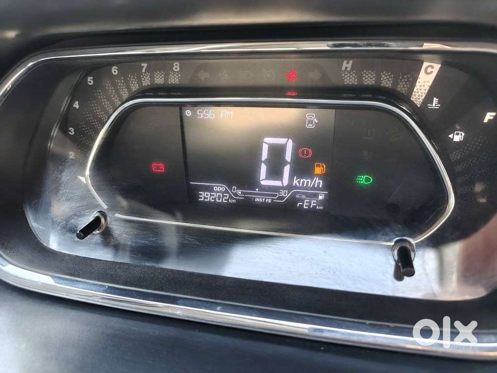 Tata Tiago Xz Opt, 2022, Petrol