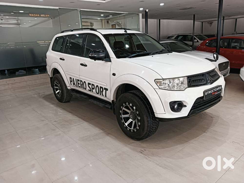 Mitsubishi Pajero Sport 4x2 Automatic, 2015, Diesel