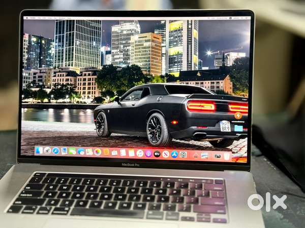 MacBook Pro 16”  2022  Top Condition