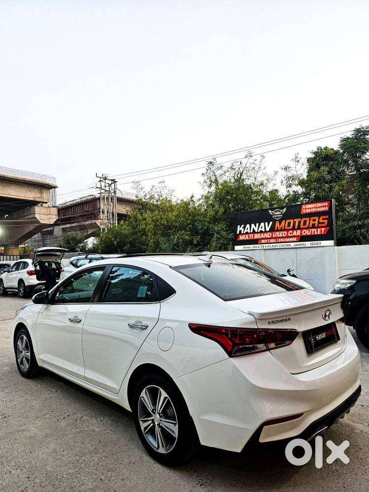 Hyundai Verna 1.6 Sx (o) Vtvt, 2019, Petrol