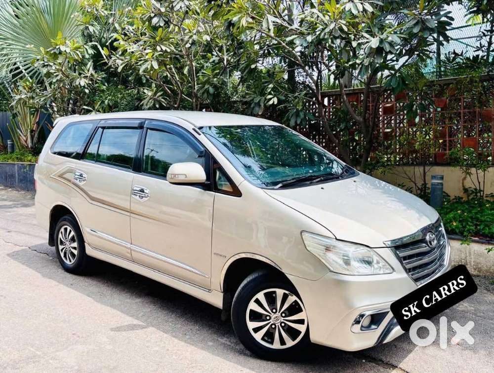 Toyota Innova 2.5 Z Diesel 7 Seater Bs Iv, 2015, Diesel