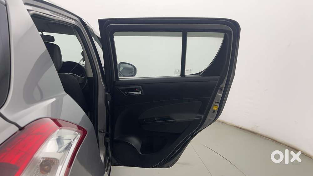 Maruti Suzuki Swift Vvt Vxi, 2017, Petrol