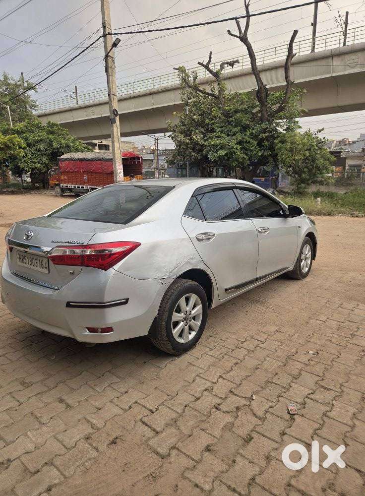 Toyota Corolla Altis G Mt, 2015, Petrol