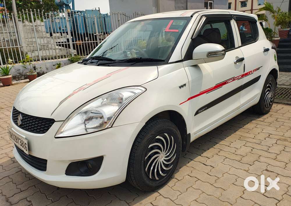 Maruti Suzuki Swift 2011-2014 Vxi, 2012, Petrol