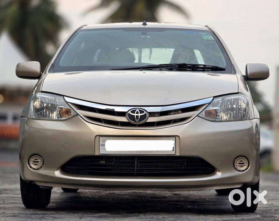 Toyota Etios, 2011, Petrol