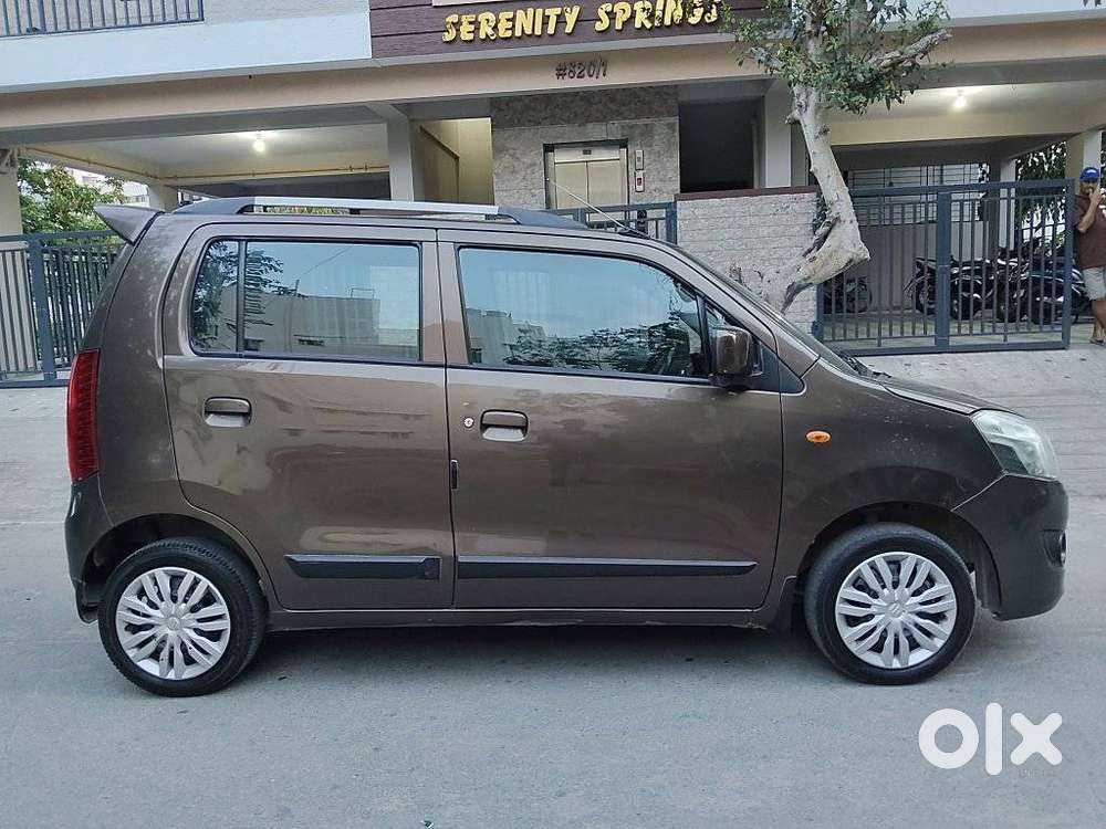 Maruti Suzuki Wagon R 1.0 Vxi Amt, 2016, Petrol